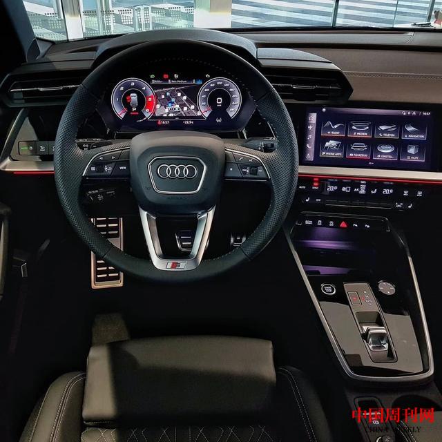 全新奧迪A3 Sportback實車現(xiàn)身，網(wǎng)友：這才是年輕人喜歡的菜