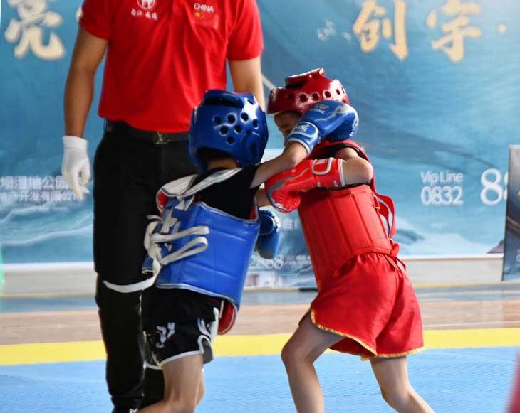 匯聚精英、培養(yǎng)人才，2020川南五市武術(shù)散打邀請賽圓滿落幕