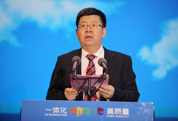 著力打造生態(tài)環(huán)境共保聯(lián)治新樣板、生態(tài)產(chǎn)品價值轉(zhuǎn)化新典范、區(qū)域高質(zhì)量協(xié)同發(fā)展新模式。