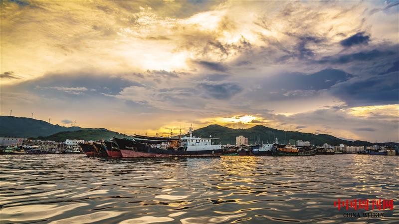 攝圖網(wǎng)_502425376_陽(yáng)江東平漁港(企業(yè)商用).jpg 攝圖網(wǎng)_502425376_陽(yáng)江東平漁港(企業(yè)商用).jpg