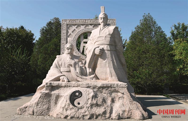 韓城太史祠前的雕塑.jpg 韓城太史祠前的雕塑.jpg